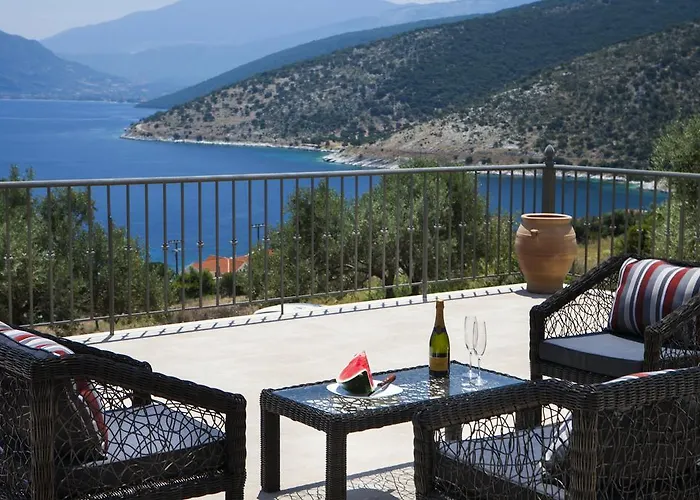 Thalassini أيّا إفيميا