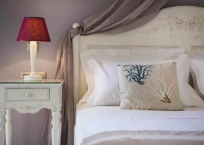 Thalassini * أيّا إفيميا