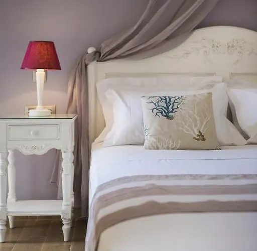 Thalassini فيلة أيّا إفيميا