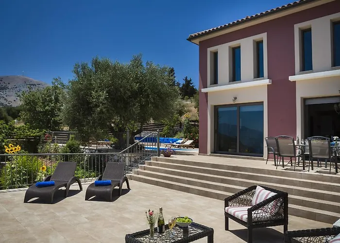 Thalassini أيّا إفيميا